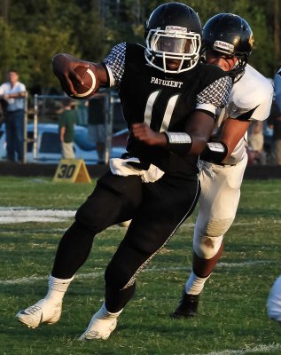 TREYL_QBKEEPER-2.jpg