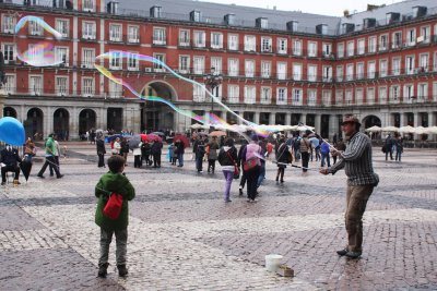 bubbles-Plaza Mayor-Madrid