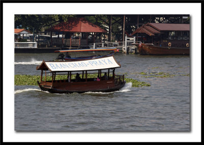 River boat.jpg