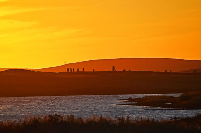 Sunset on Ring of Brodgar.jpg