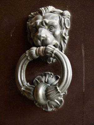 Door knockers, knobs & locks