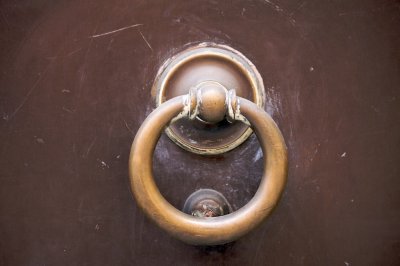 Door knockers, knobs & locks