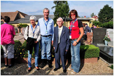 Sur la tombe de la Famille Bugatti à Dorlisheim '' Alsace - France ''