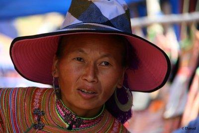 Can Cau Market : Flower Hmong. 