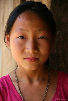 Young Lolo girl - Hagiang Province