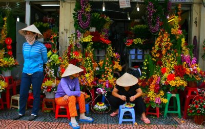 Saigon flowers street