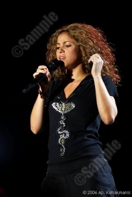 Shakira Live in Athens 19