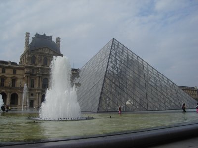 No 2 The grounds of the Louvre a.JPG