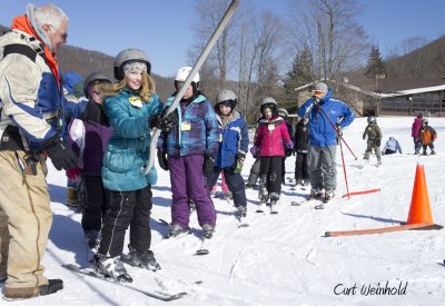 Northern Potter School's 4th Grade learns to ski.