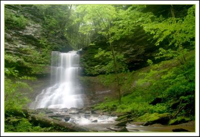 Amphitheatre Falls