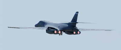 D200b1bomber2.jpg