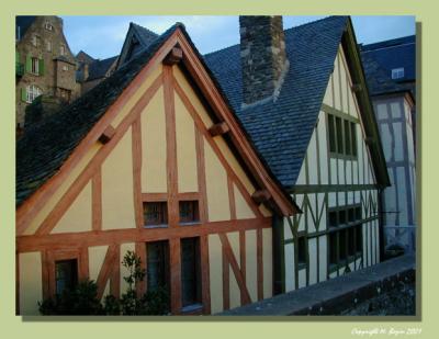 Maisons Mt St Michel.jpg