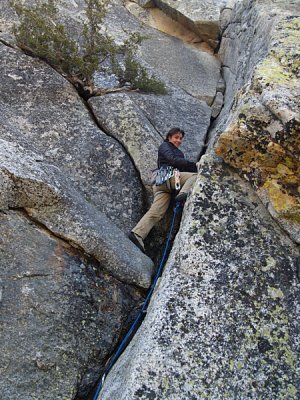 Taylor climbs third pitch of 'Angel's Fright' - 5.6 Tahquitz