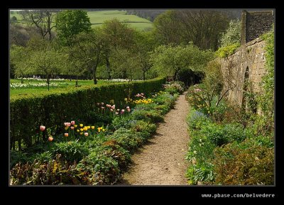 Spring Borders, Snowshill Manor