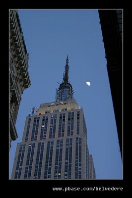 Moonrise, Empire State Building