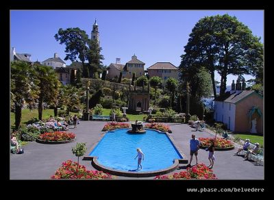 Piazza #2, Portmeirion