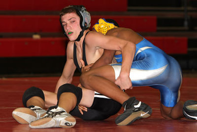 07_WREST_FIND_135.jpg