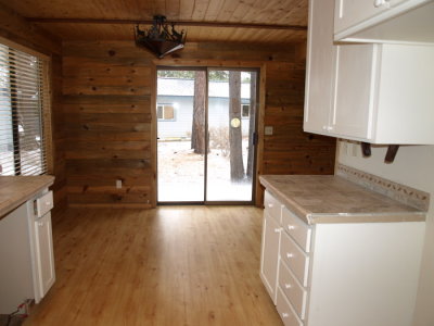 Kitchen & dining room