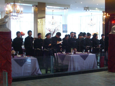 Chengdu - Daily instructions to the restaurant staff
