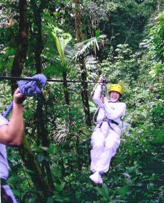 Costa Rica ziplining on Arenal 198 kb.jpg