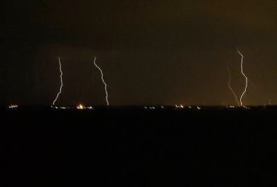 lightning 1 copy.jpg