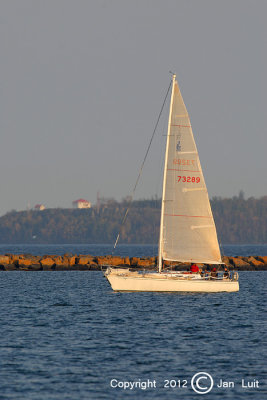 Sailing 046
