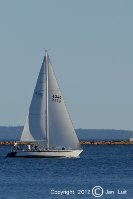 Sailing 055