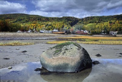 PB_T0522p_Seascape_and_low_tide:Maree_basse_Charlevoix_Que.jpg