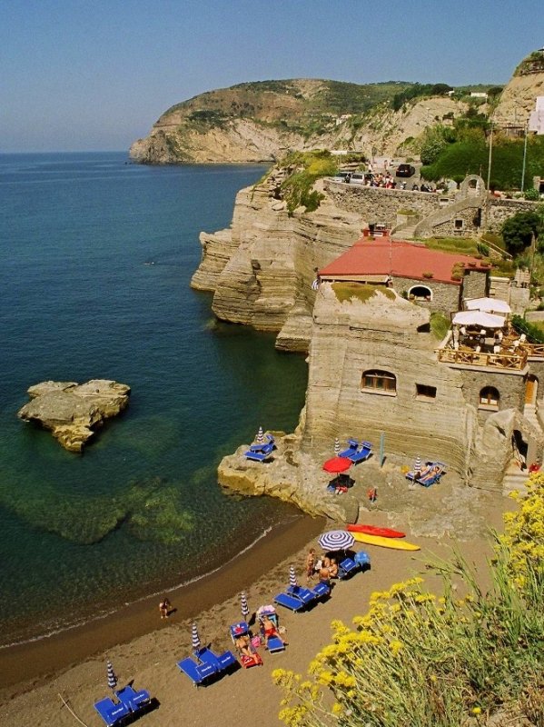 Ischia Beach