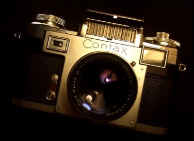 contax_front2.jpg