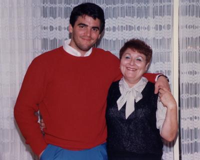 Steve and Mom 1986.jpg