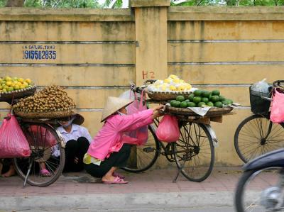 With shopping bags to match!