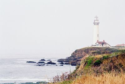 Pigeon Point lighthouse Ca.jpg