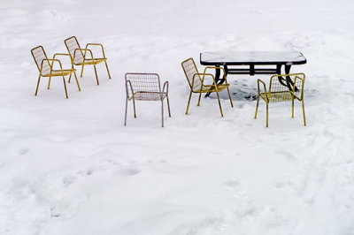 Table & Chairs On Mud Lake DSCF03900