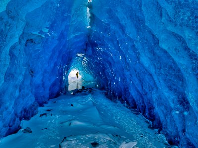 ice cave-.jpg