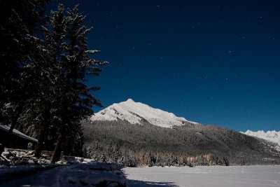 Night at Skaters Cabin December 23