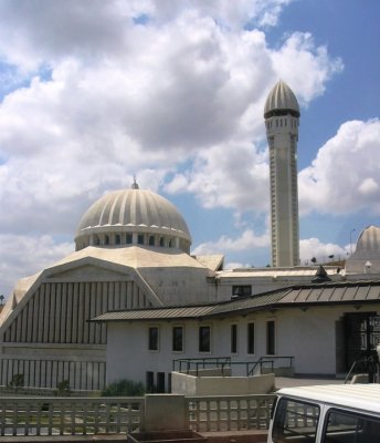 Istanbul Esenler Bus terminal Mosque / Esenler Cumhuriyet Camii