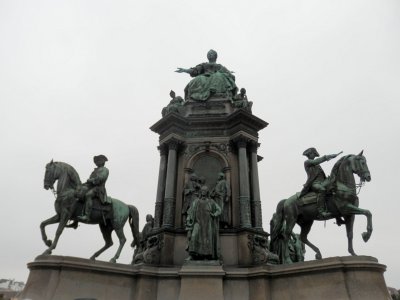 Standbeeld Maria-Theresia