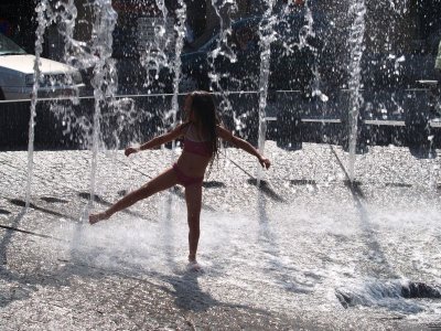 Waterplezier op de Markt van Ieper