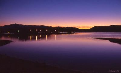 g4/75/646675/3/59895257.SunriseOverLakeMead.jpg