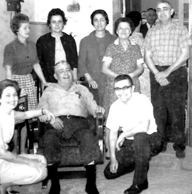 Leland and Venna (Clark) Gray Family 1967