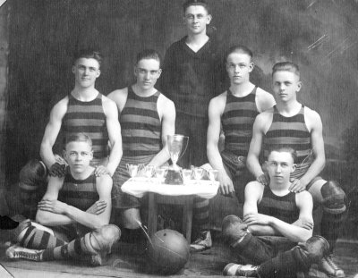 Jess Schoonover's Ft. Benton Basketball Team 1918 - he's 3rd from left