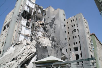 Paletinian Ministry of Planning Building un Gaza after Bombing