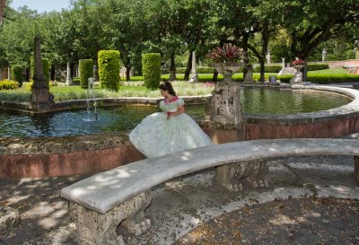 Vizcaya: Young lady adds a lot to the landscape.