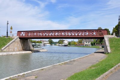 BriareLe pont-canal