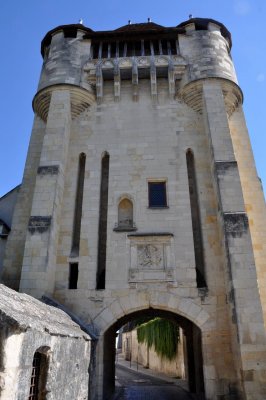 Nevers  Porte du Croux