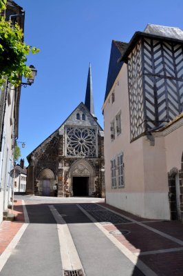 Saint-Fargeauglise Saint-Frrol