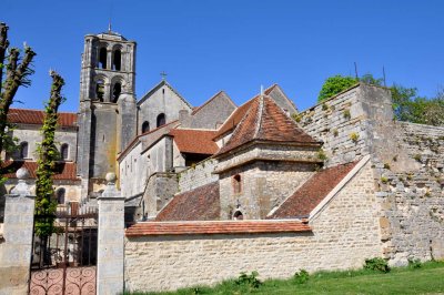  VZELAY