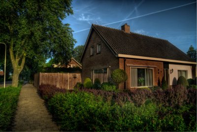 house-in-the-morning-hengevelde-netherlands.jpg