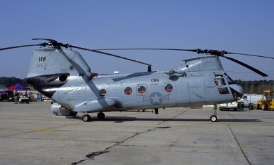 HC-6 CH-46D HW-06.jpg